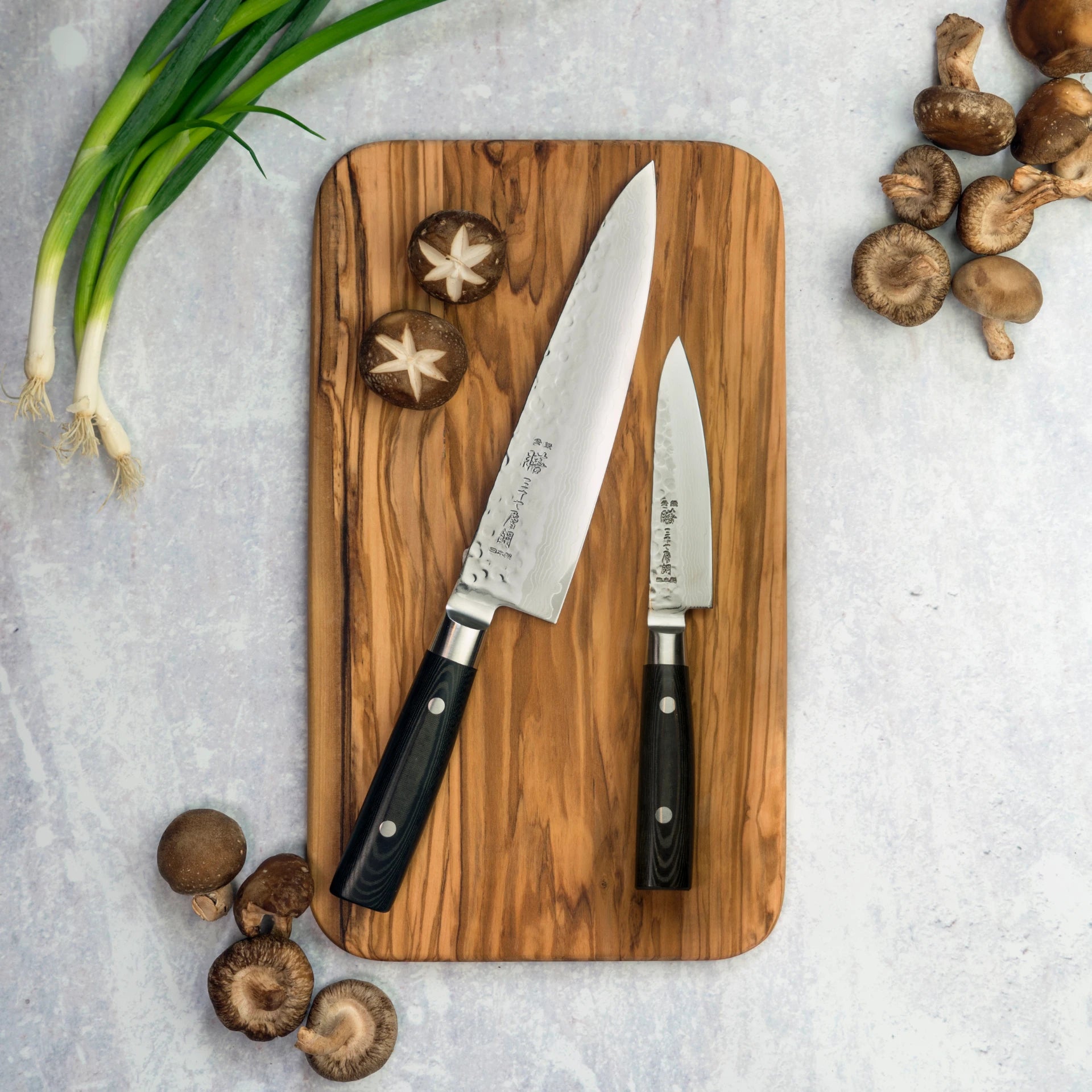 Knivsett i to deler Yaxells Zen