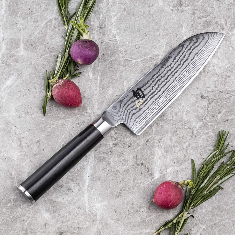 KAI SHUN Classic Santoku 18cm